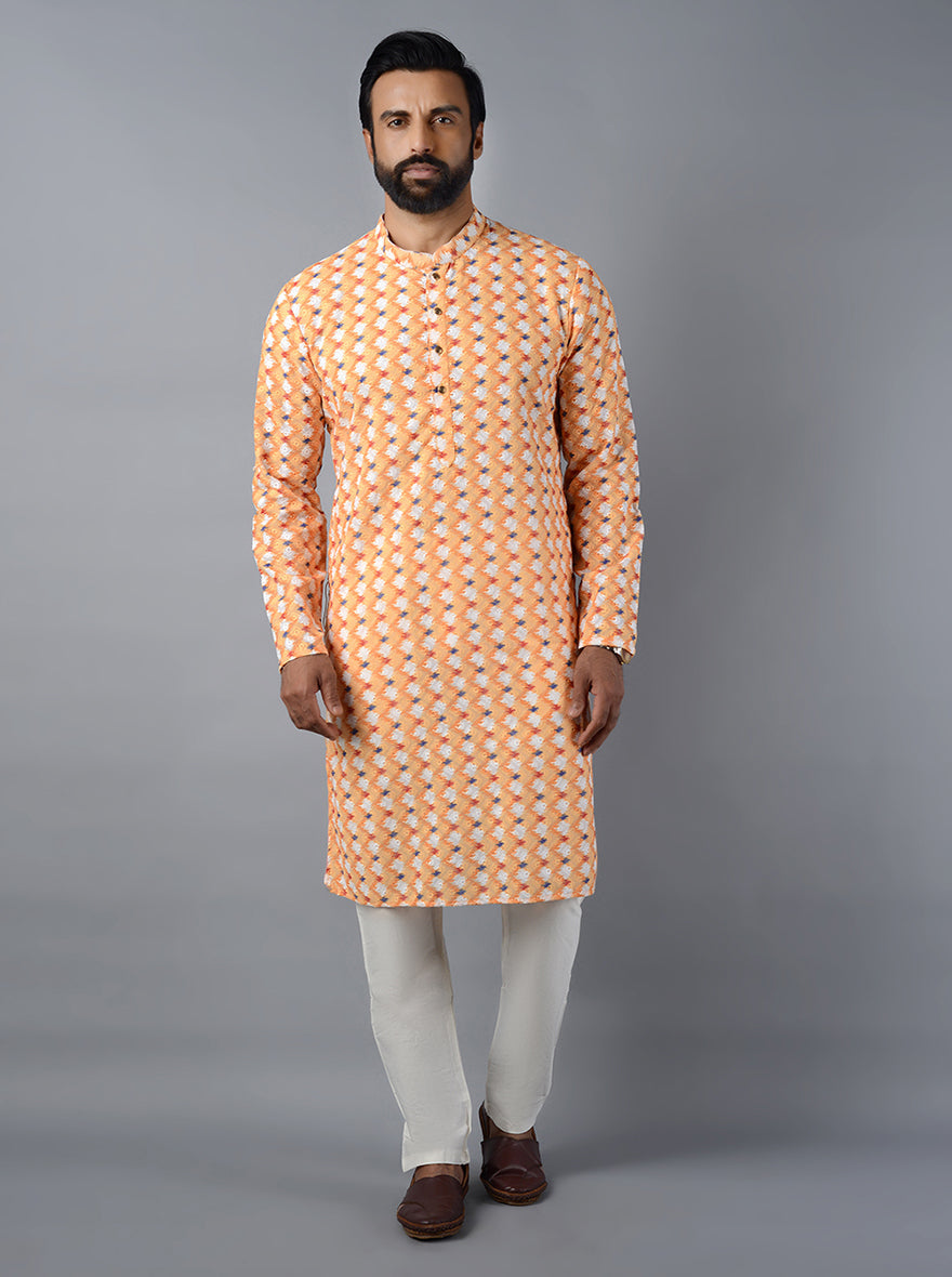 Perfect for events in the USA, it effortlessly elevates your ethnic wardrobe.