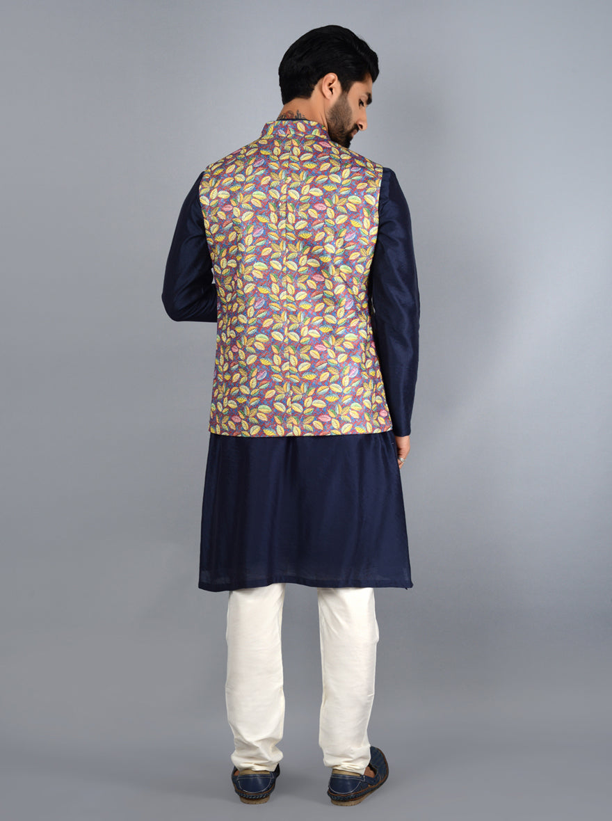 Stylish blue Bandhgala jacket crafted to bring elegance, ideal for festive celebrations and gatherings.