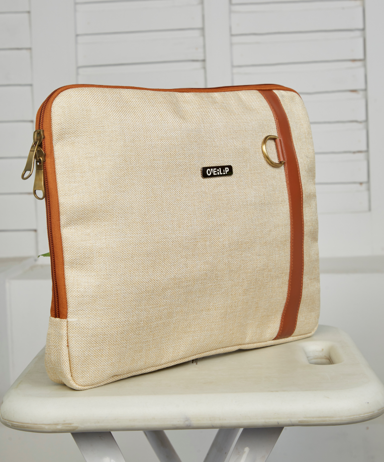 Handcrafted Jute Laptop Sleeve | Eco-Friendly Protection for Modern Professionals