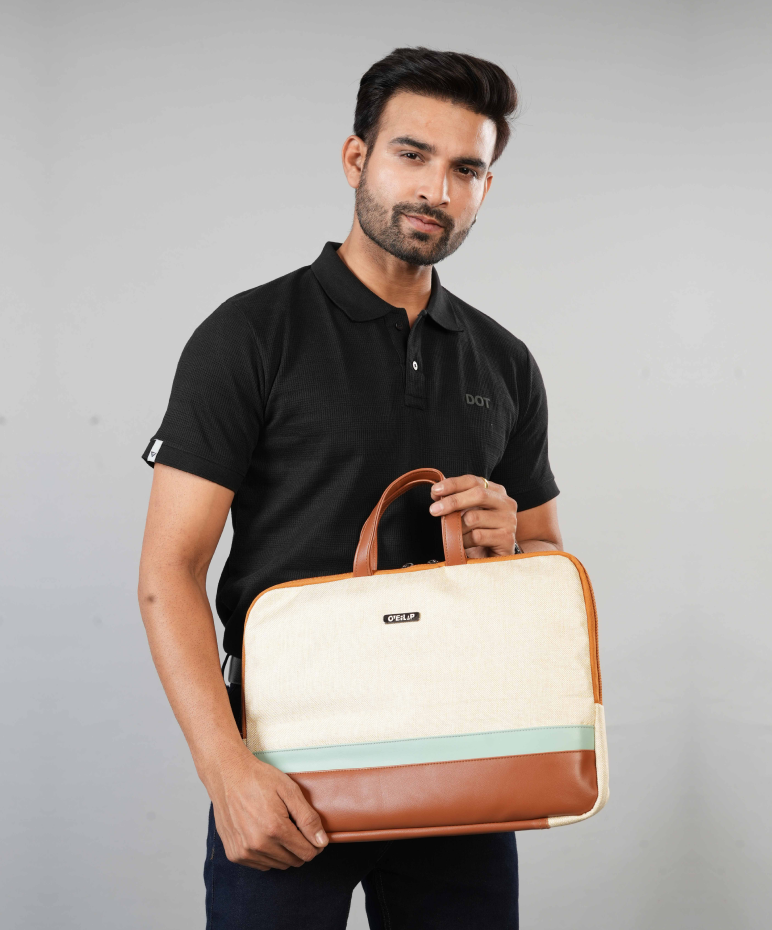 Handcrafted Jute Laptop Sleeve | Eco-Friendly Protection for Modern Professionals