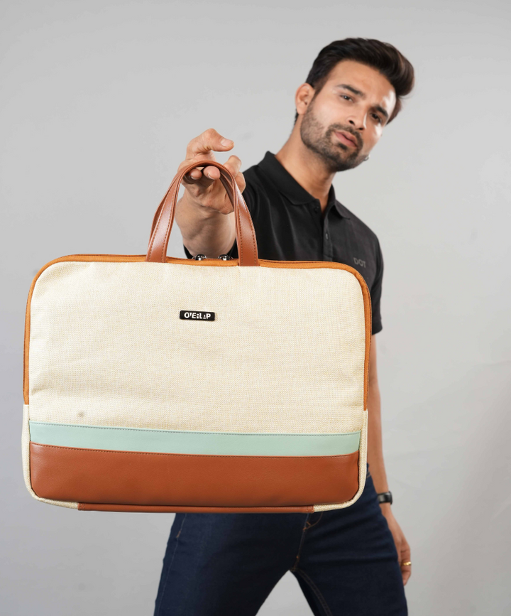 Handcrafted Jute Laptop Sleeve | Eco-Friendly Protection for Modern Professionals