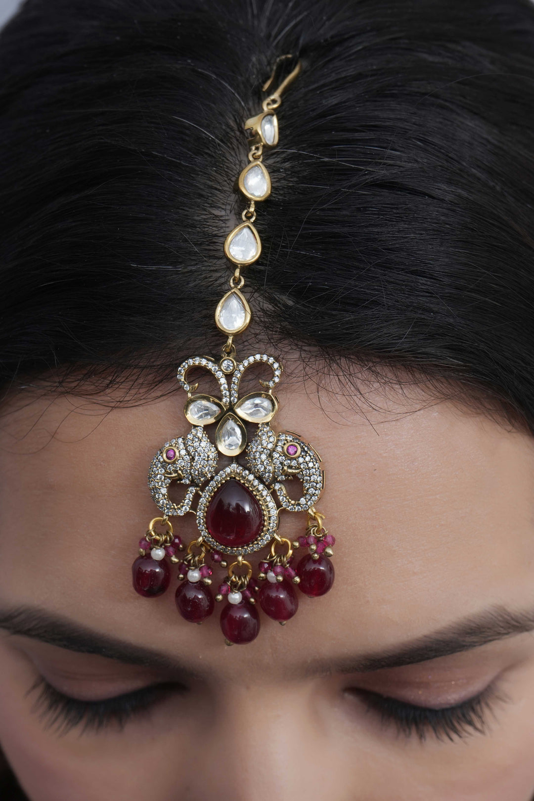 Elegant Bridal Maang Tikka Accessory | Traditional Indian Headpiece