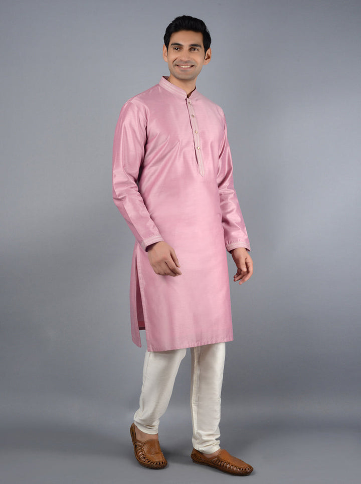 Exquisite onion pink kurta set perfect for making a statement at weddings and festivals in the USA.