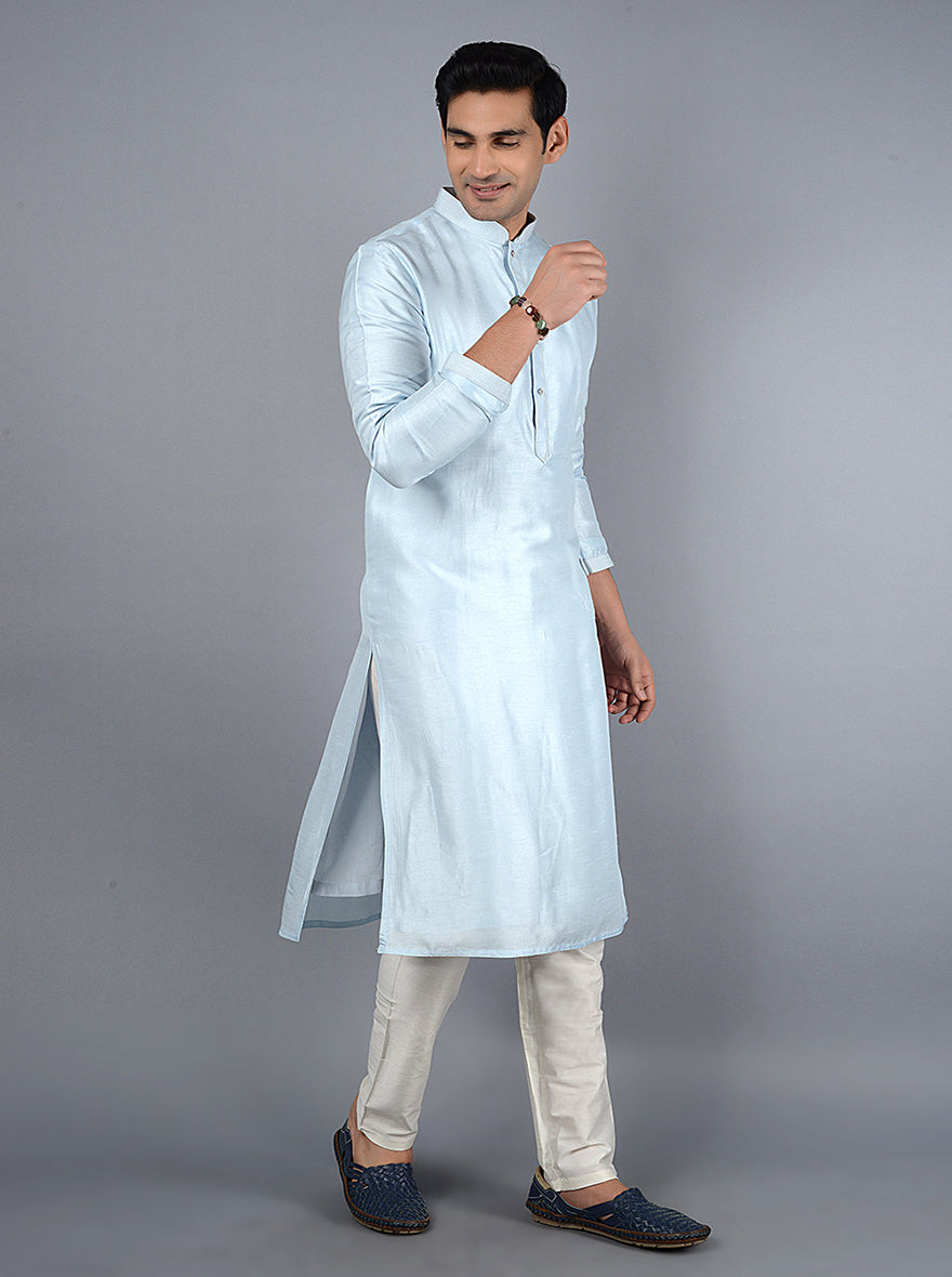 Graceful sky blue kurta set made from luxurious silk, ideal for standing out during family celebrations in the USA.