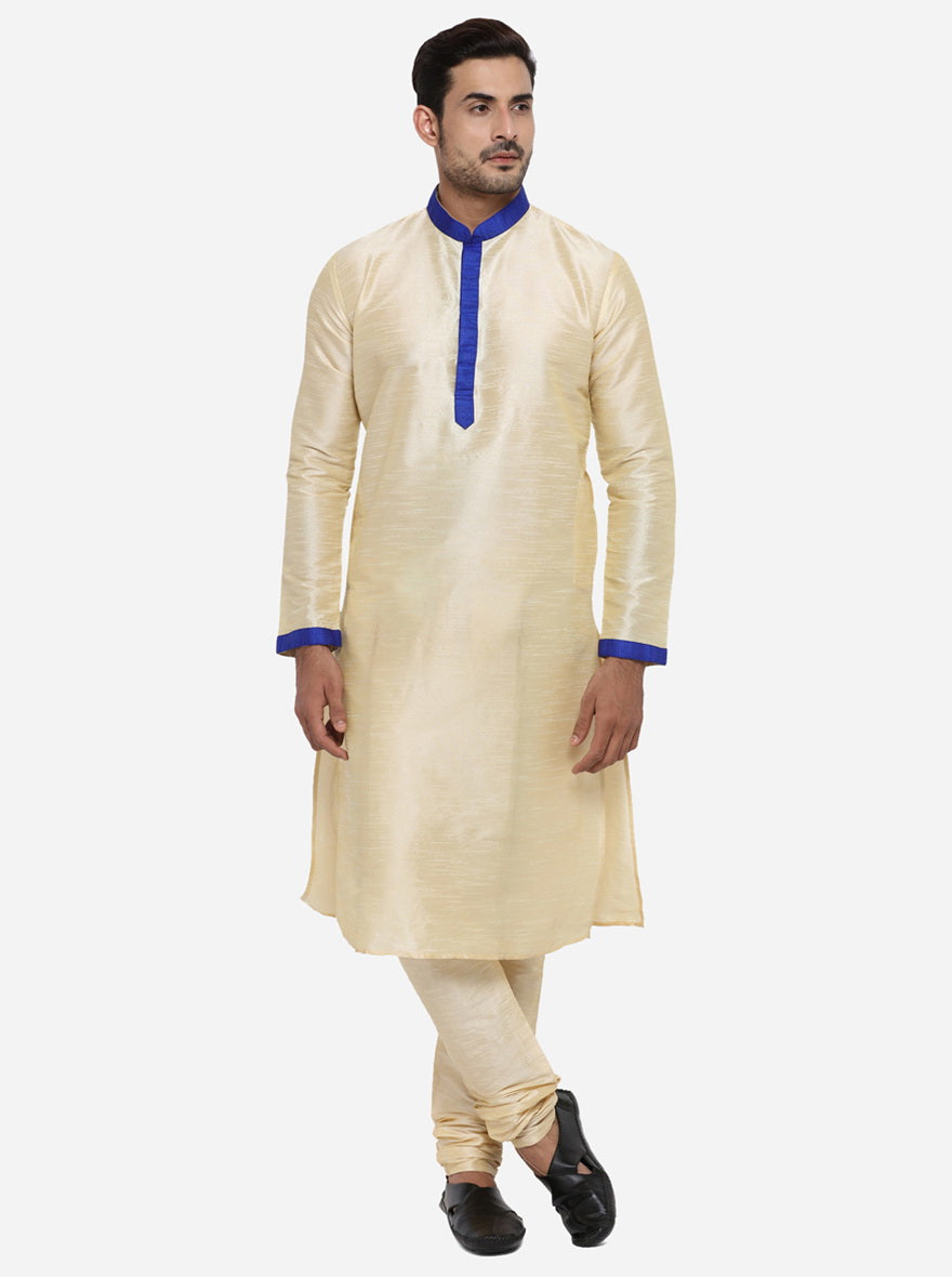 Trendy self-textured kurta set, perfect for enhancing your ethnic collection.