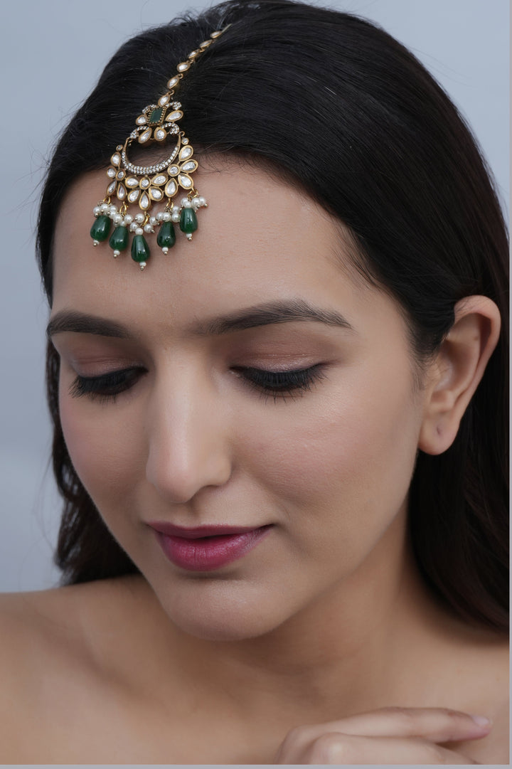 Elegant Bridal Pearl Maang Tikka | Traditional Indian Hair Jewelry