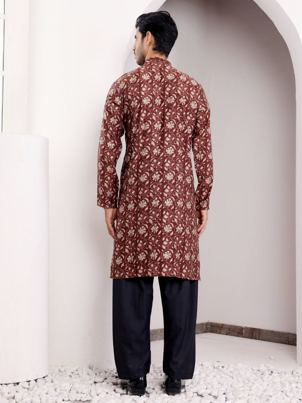 Casual brown kurta pajama for men, perfect for everyday wear
