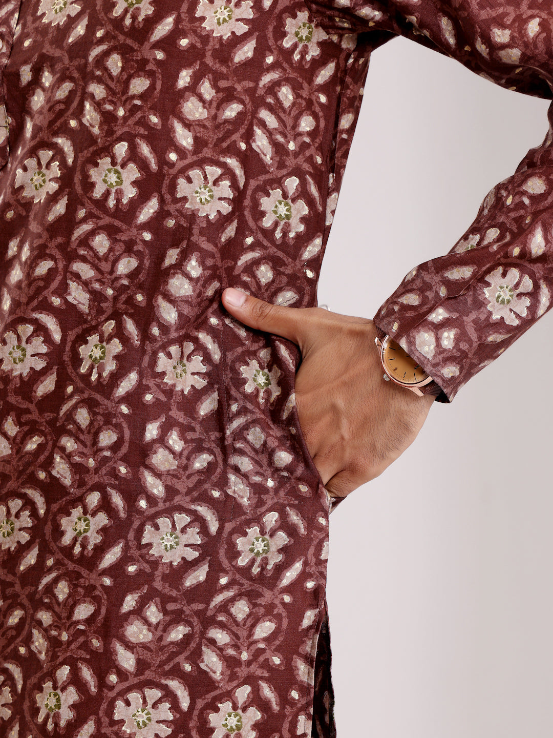 Elegant brown kurta with shrug and pajama for festive look
