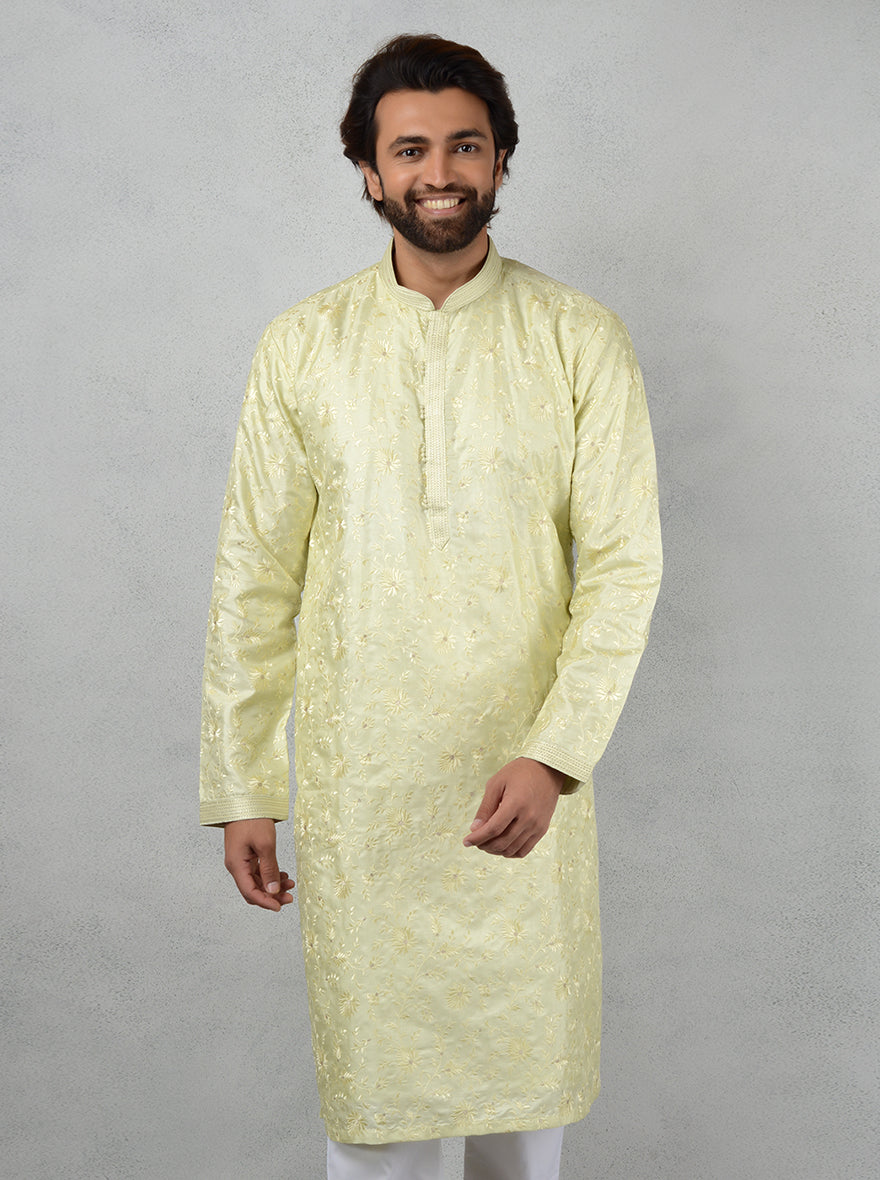 Featuring beautiful resham embroidery, this kurta set ensures a stylish and comfortable fit.