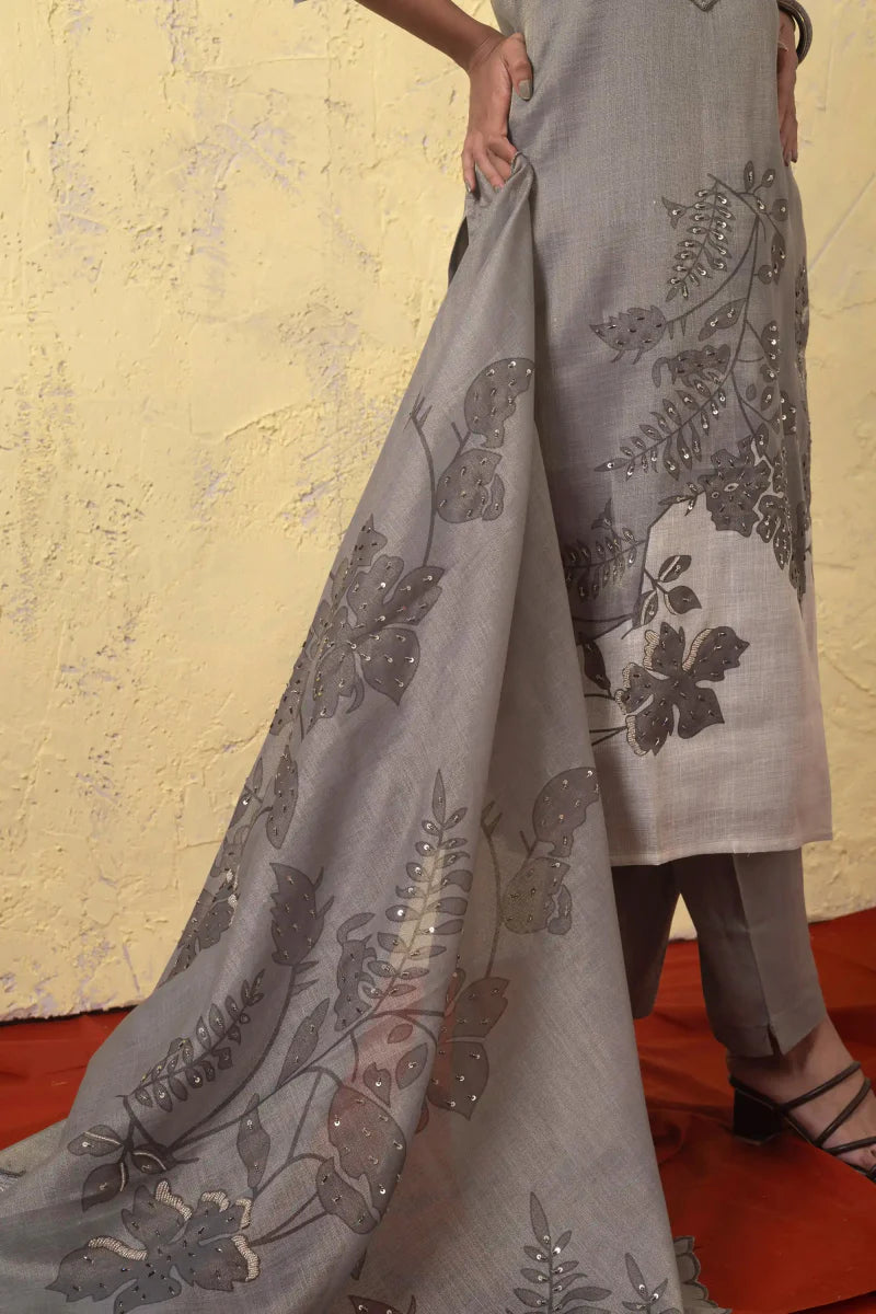 PAYAL Grey Kurta Suit Set with intricate Hand Embroidery - Payal