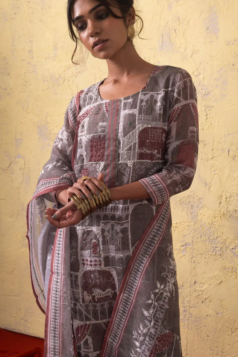 PAYAL Kurta Suit Set with Intricate Thread work Design - Payal