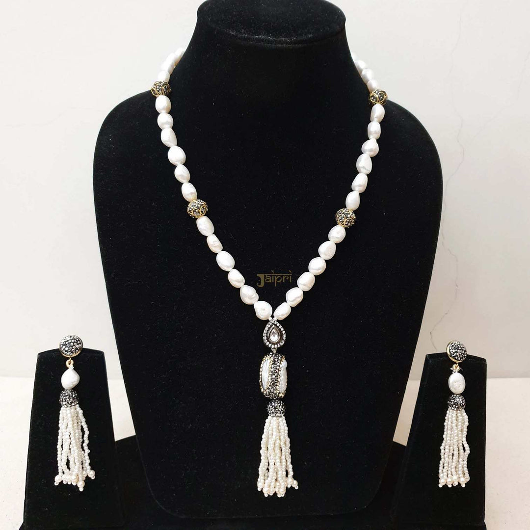 Elegant Teardrop Pendant Set | Sparkling Necklace & Earring Ensemble