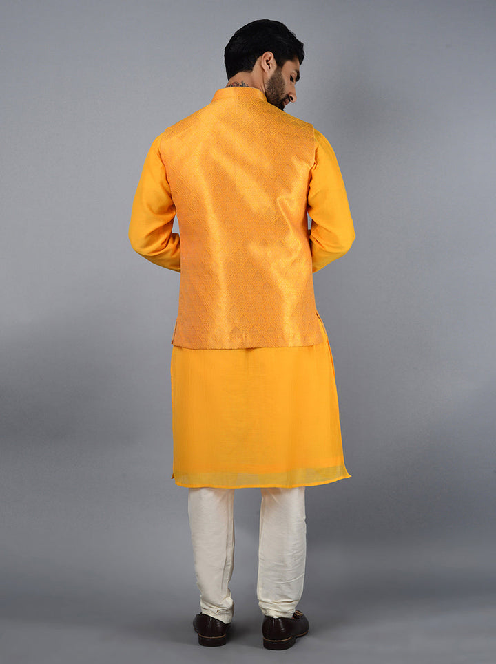 Stunning yellow Bandhgala jacket that adds flair to any occasion with its vibrant hue.