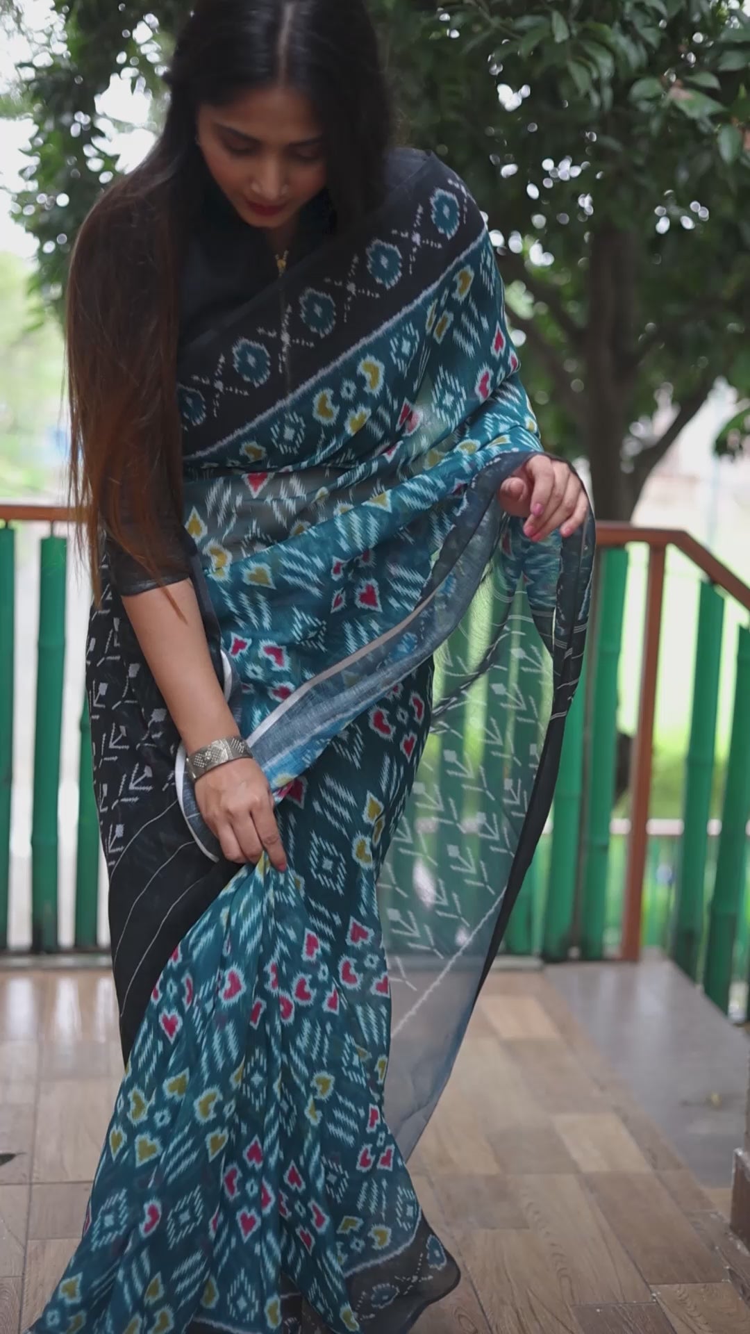 Linen Digital-Printed Saree | Perfect for Weddings, Parties & Festive Events