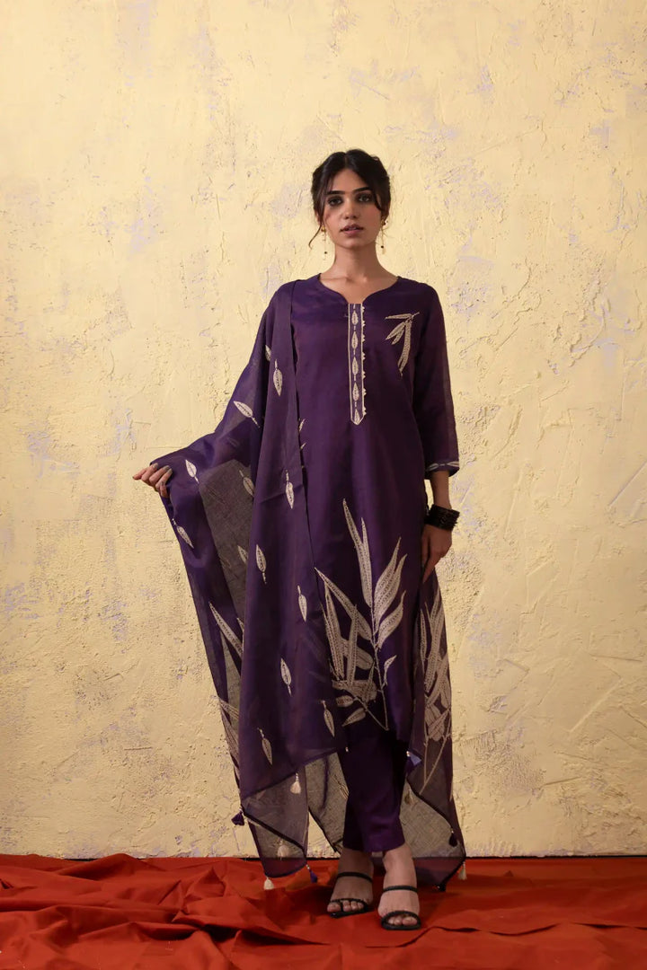 Purple Kurta Suit Set with Leaf Motif Detailing - Payal