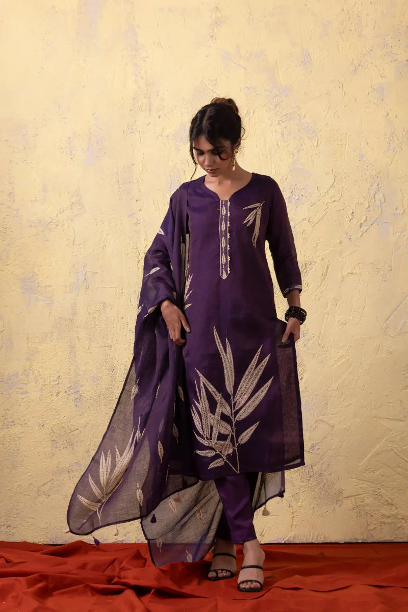 Purple Kurta Suit Set with Leaf Motif Detailing - Payal