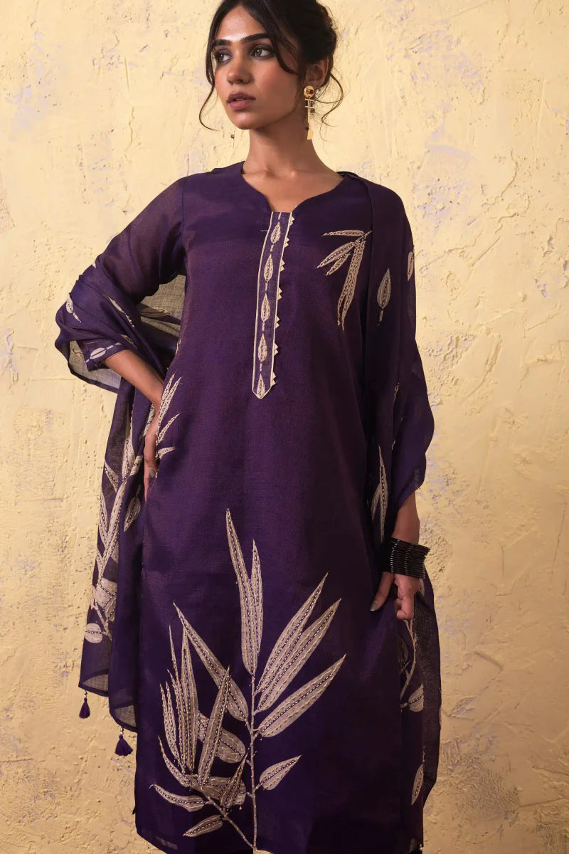 Purple Kurta Suit Set with Leaf Motif Detailing - Payal