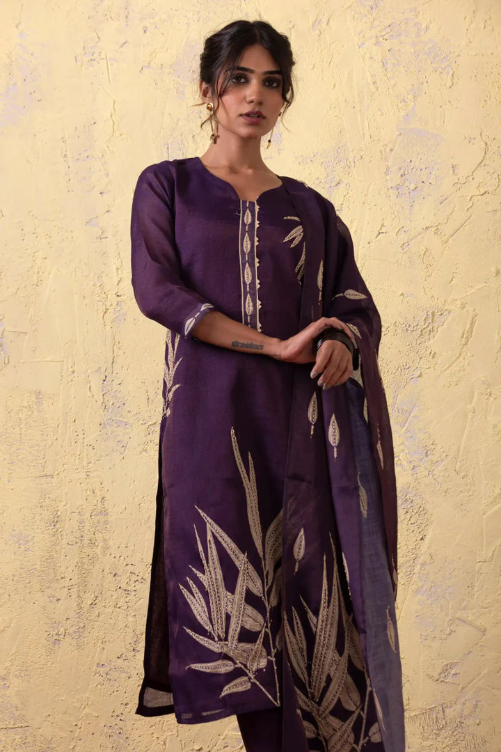 Purple Kurta Suit Set with Leaf Motif Detailing - Payal