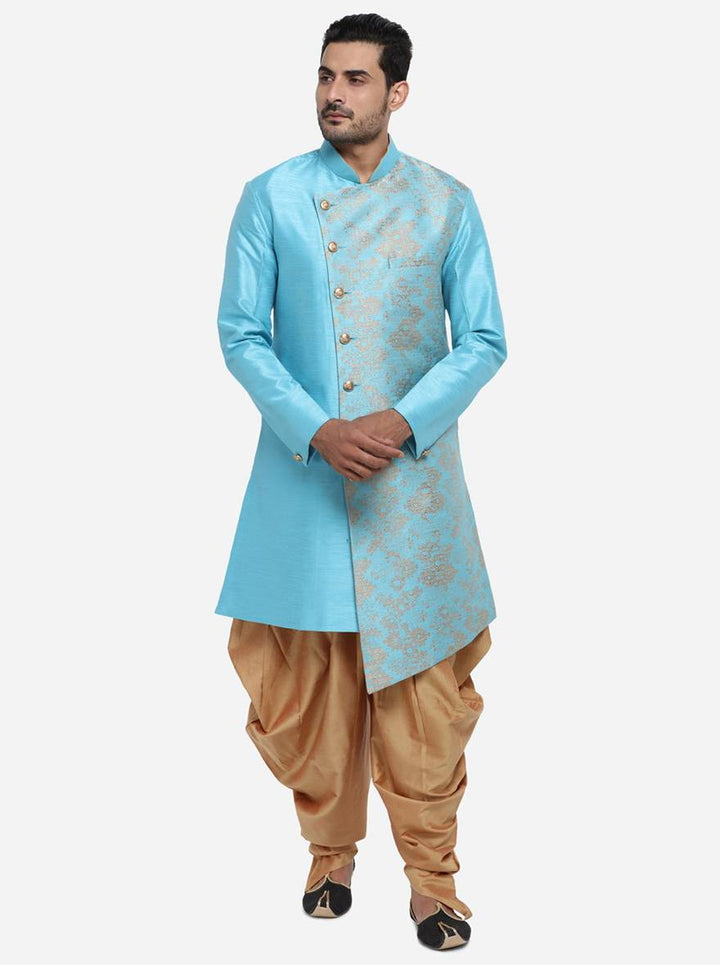 This Self Design Light Blue Semi Indowestern offers a unique blend of style and comfort, making it perfect for festive gatherings in the USA.