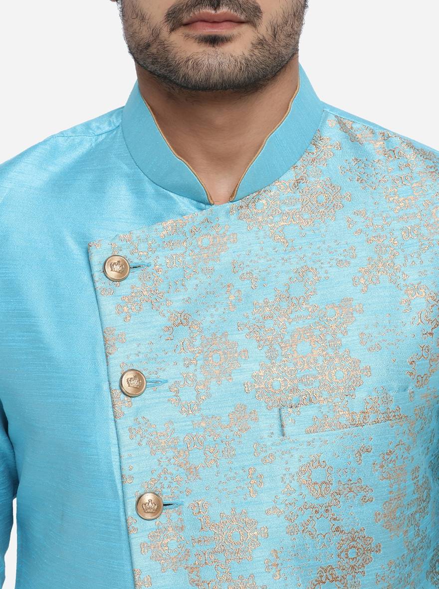 Perfect for casual outings, the Self Design Light Blue Semi Indowestern ensures you look polished and stylish while remaining comfortable all day long.