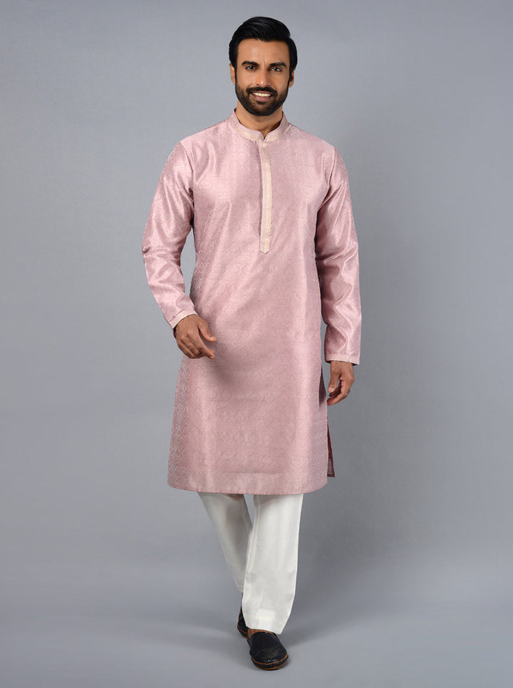 Timeless onion pink kurta set featuring beautiful embroidery, perfect for weddings and special occasions in the USA.