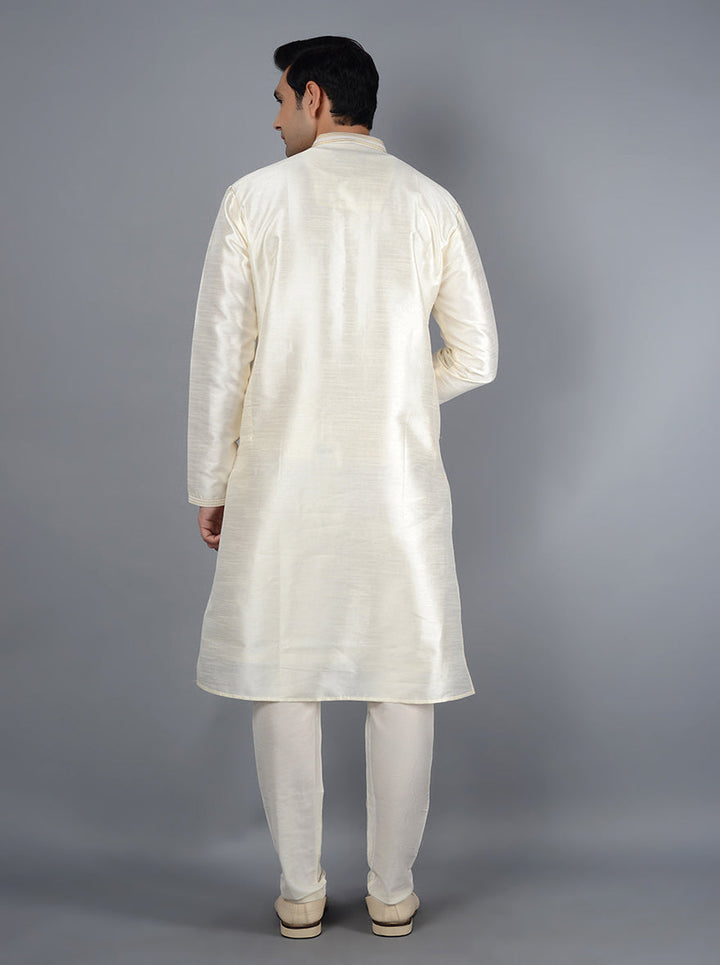 Crafted for comfort, this kurta set is ideal for both casual and festive occasions.