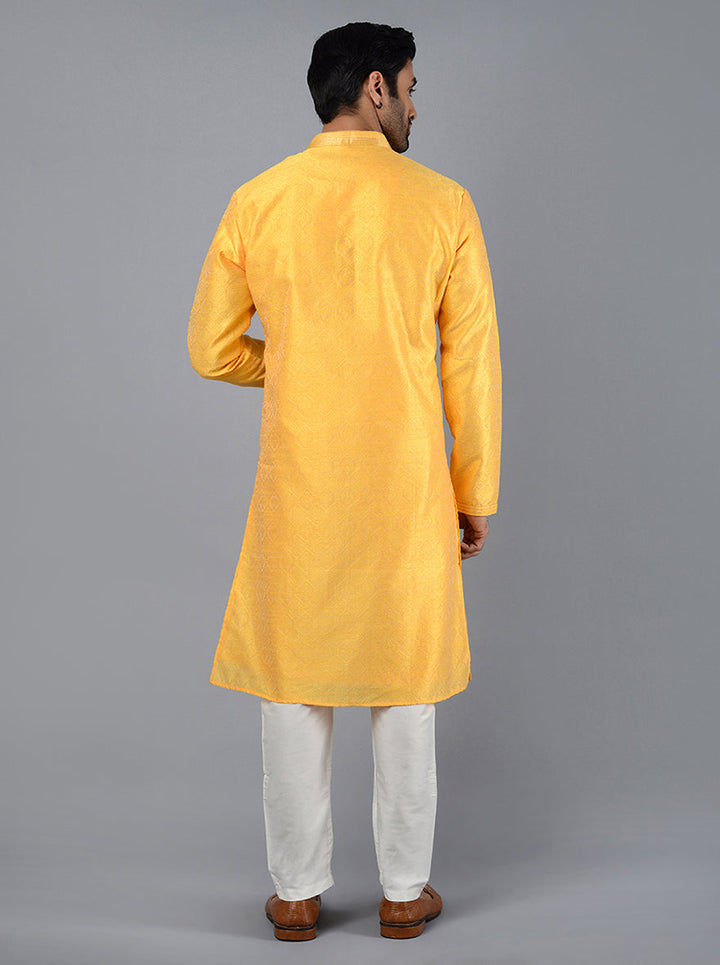 Unique yellow kurta set featuring elegant design, perfect for festive occasions in the USA.