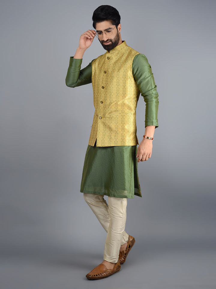 Step up your ethnic wardrobe with this stylish silk blend bandhgala jacket in mustard yellow and green for traditional celebrations.