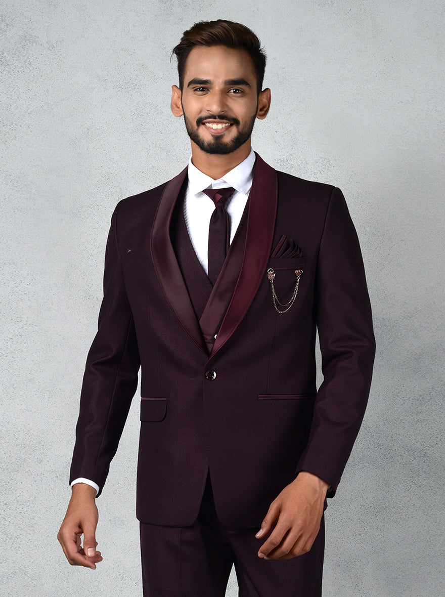 Stylish wine wedding suit designed for men, perfect for comfort and elegance during special events and weddings.