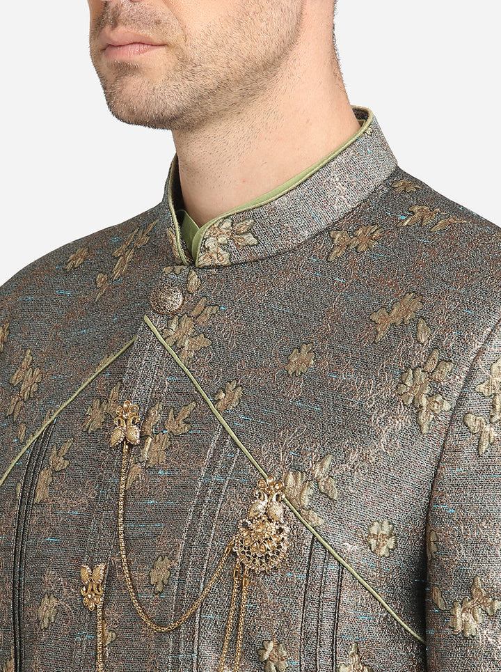 Stylish Grey Indo Western outfit for men with a Jacquard finish, ideal for weddings and formal occasions.