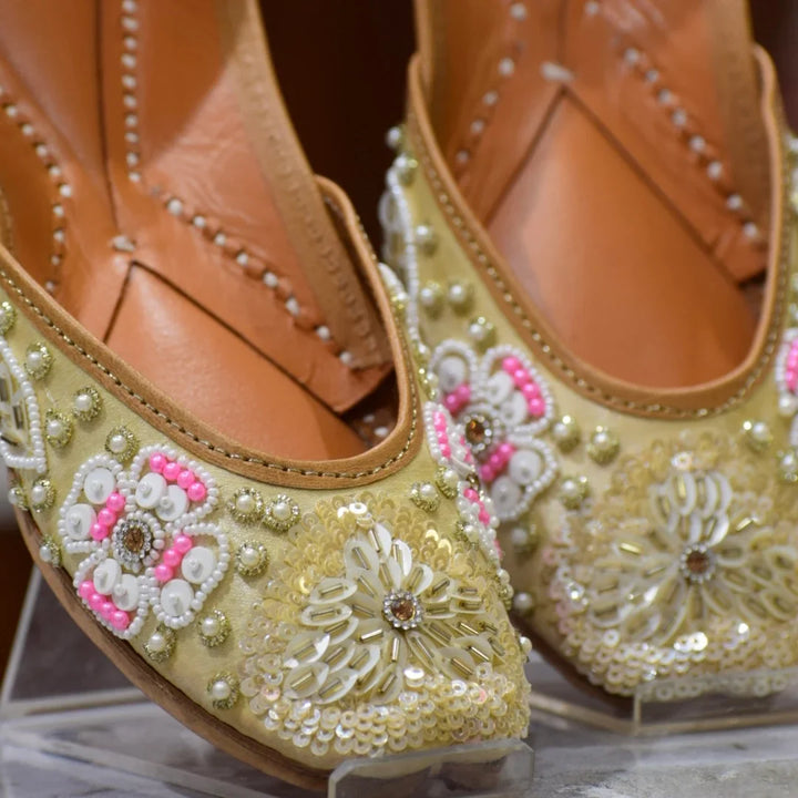 Zoha Punjabi Jutti | Handcrafted Leather with Pearl & Sequin Embroidery