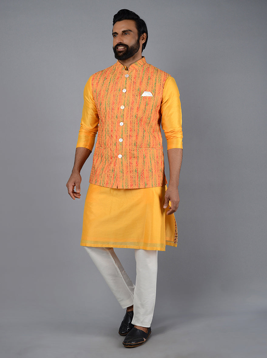 Elevate your festive look with this elegant Yellow Bandhgala, perfect for haldi and pooja celebrations.